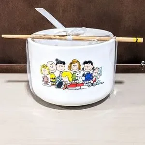 Rae Dunn | Dining | New Rae Dunn Peanuts Snoopy And The Gang Noodles ...